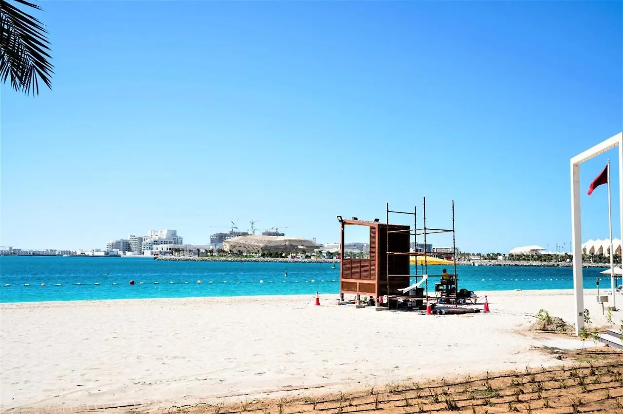 Voyage Al Zeina With Beach Access Абу-Даби 0*,